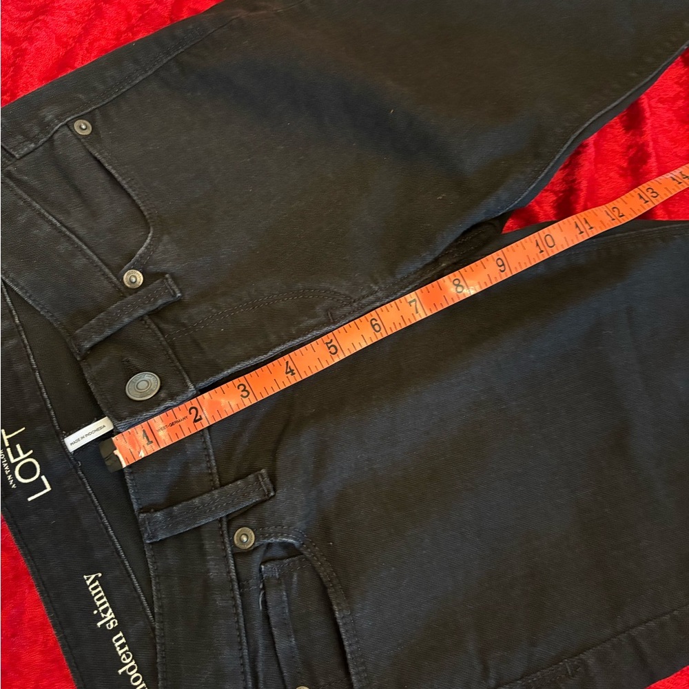 LOFT Skinny Black Denim Jeans 2P/24 - Picture 4 of 4